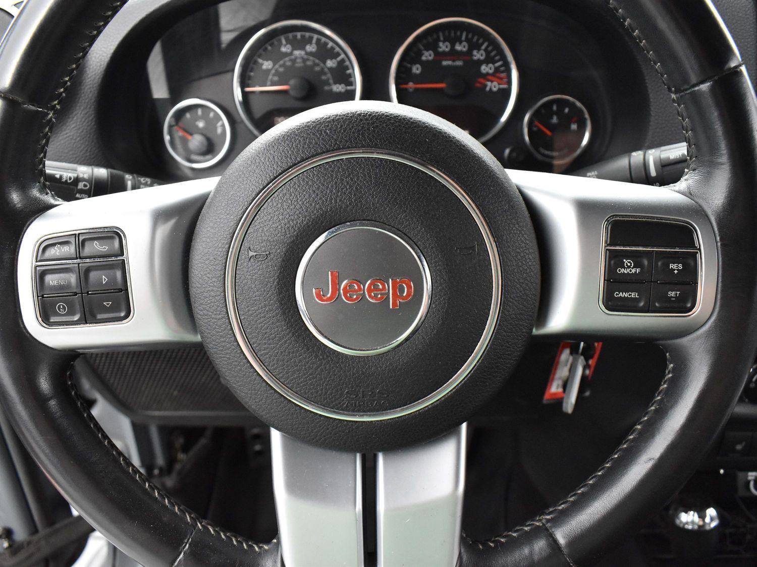 2015 Jeep Wrangler Unlimited Rubicon Hard Rock photo 17