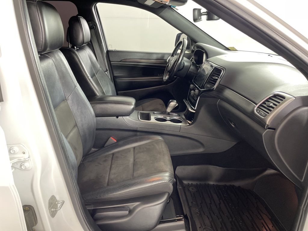 2020 Jeep Grand Cherokee Altitude photo 43