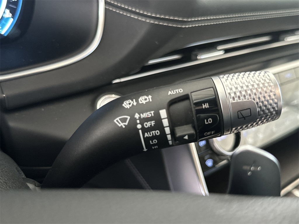 2023 Genesis GV80 2.5T AWD Advanced photo 22