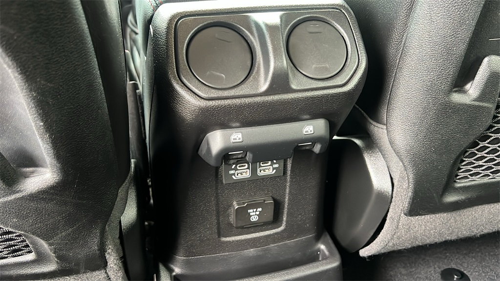 2021 Jeep Wrangler Unlimited Rubicon photo 7