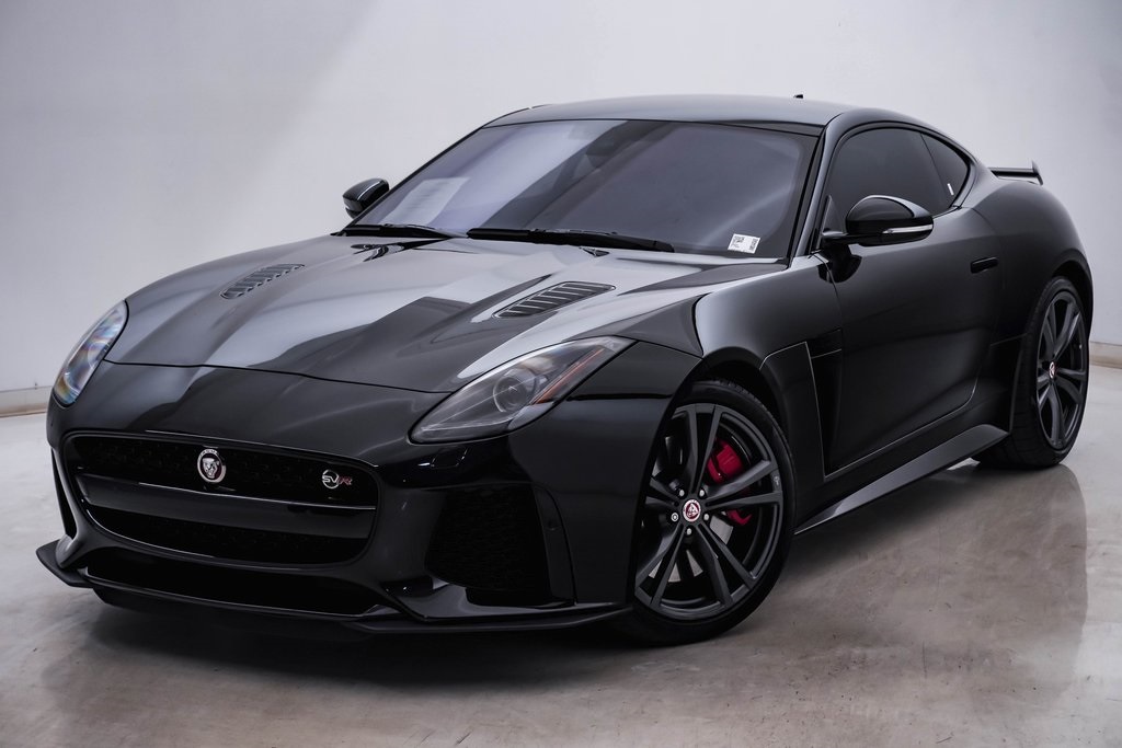 2017 Jaguar F-TYPE SVR photo 3