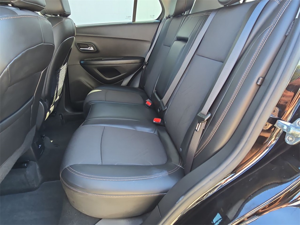 2022 Chevrolet Trax LT photo 26