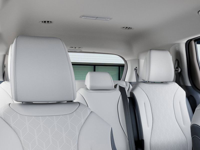 2026 Kia Carnival EX photo 25