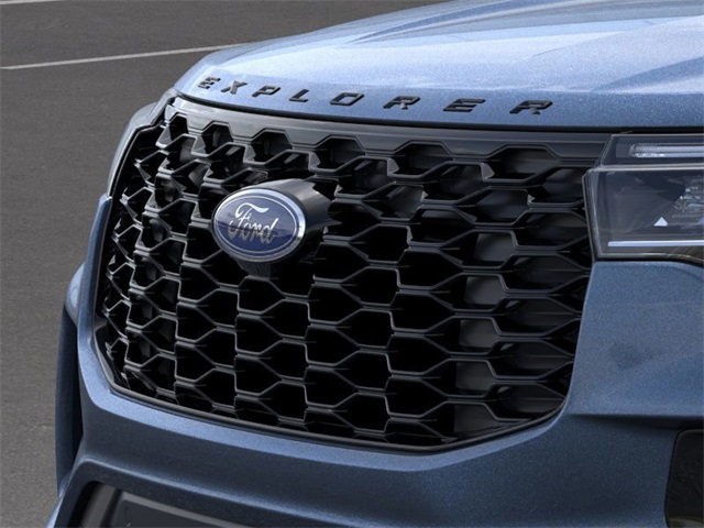 2025 Ford Explorer ST-Line photo 12