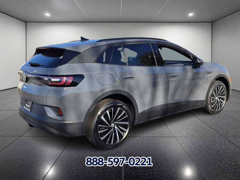 2025 Volkswagen ID.4 Pro photo 3