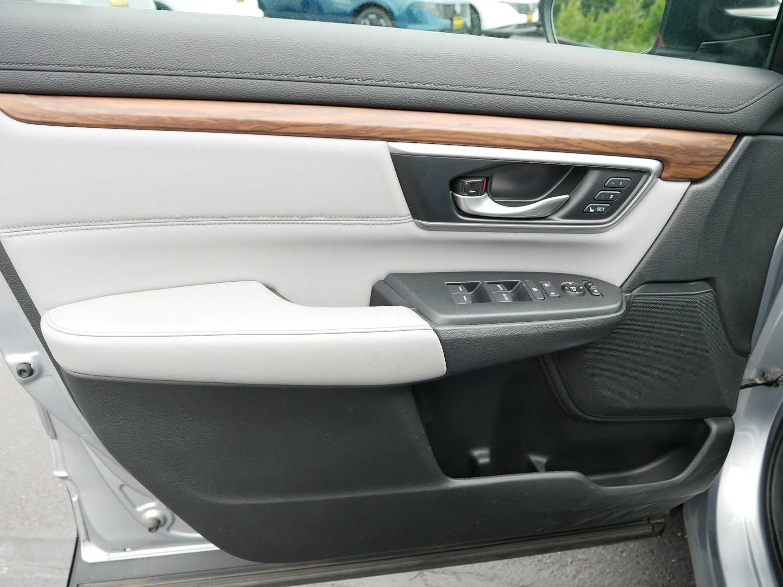 2019 Honda CR-V EX-L photo 12