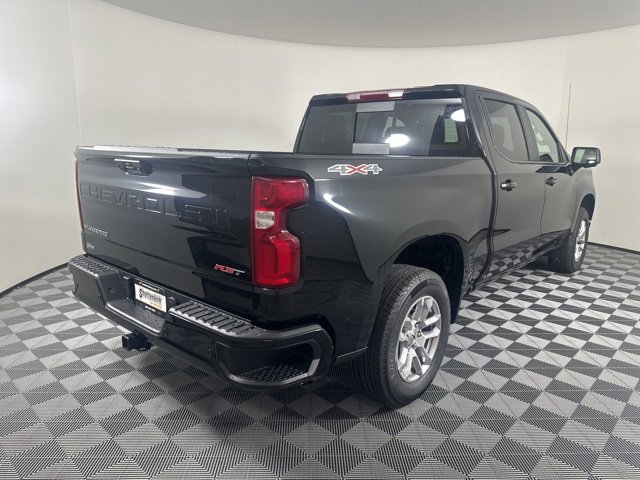 2025 Chevrolet Silverado 1500 RST photo 2