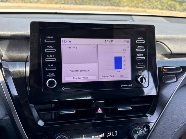 2024 Toyota Camry LE photo 10