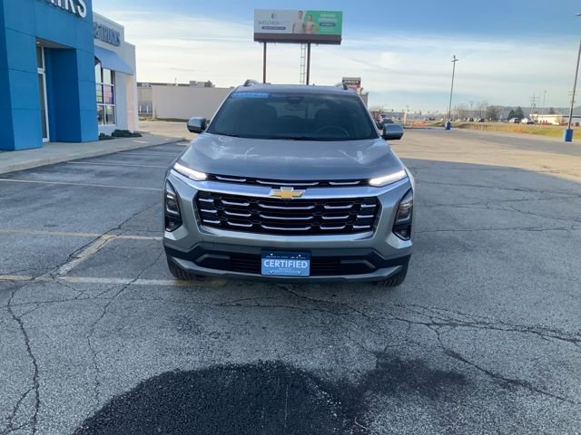 2025 Chevrolet Equinox LT photo 3