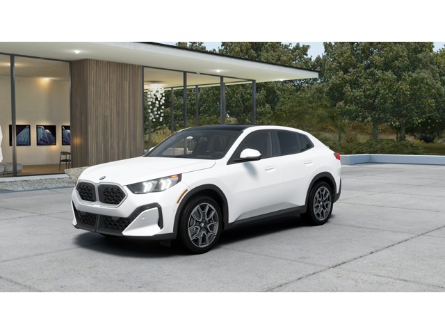2026 BMW X2 28i's photo