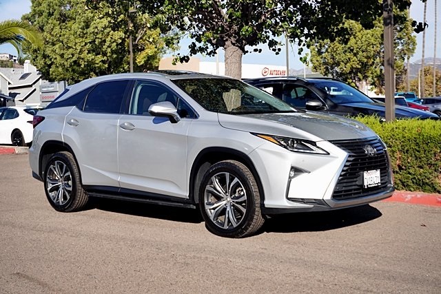 Used 2017 White Lexus 350 image 5