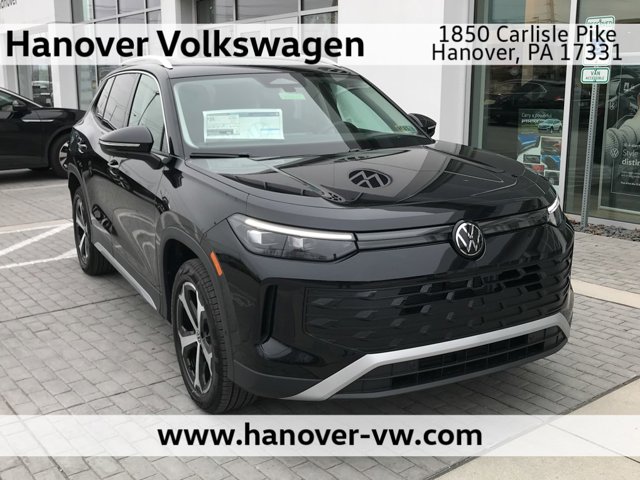 2026 Volkswagen Tiguan SE's photo