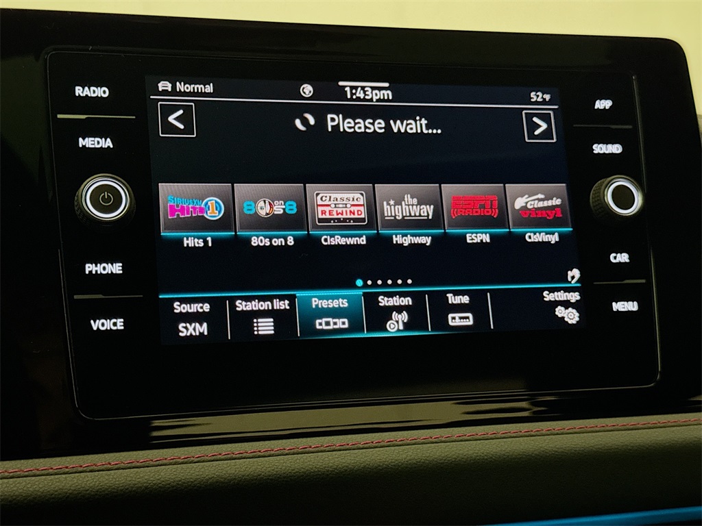 2025 Volkswagen Jetta GLI 2.0T Autobahn photo 27