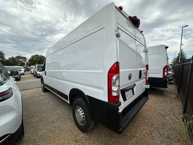 2024 Ram ProMaster 2500 photo 3