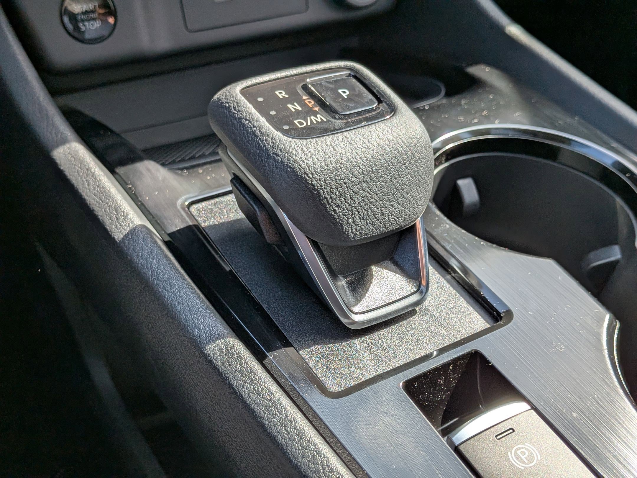 2026 Nissan Rogue SV photo 16