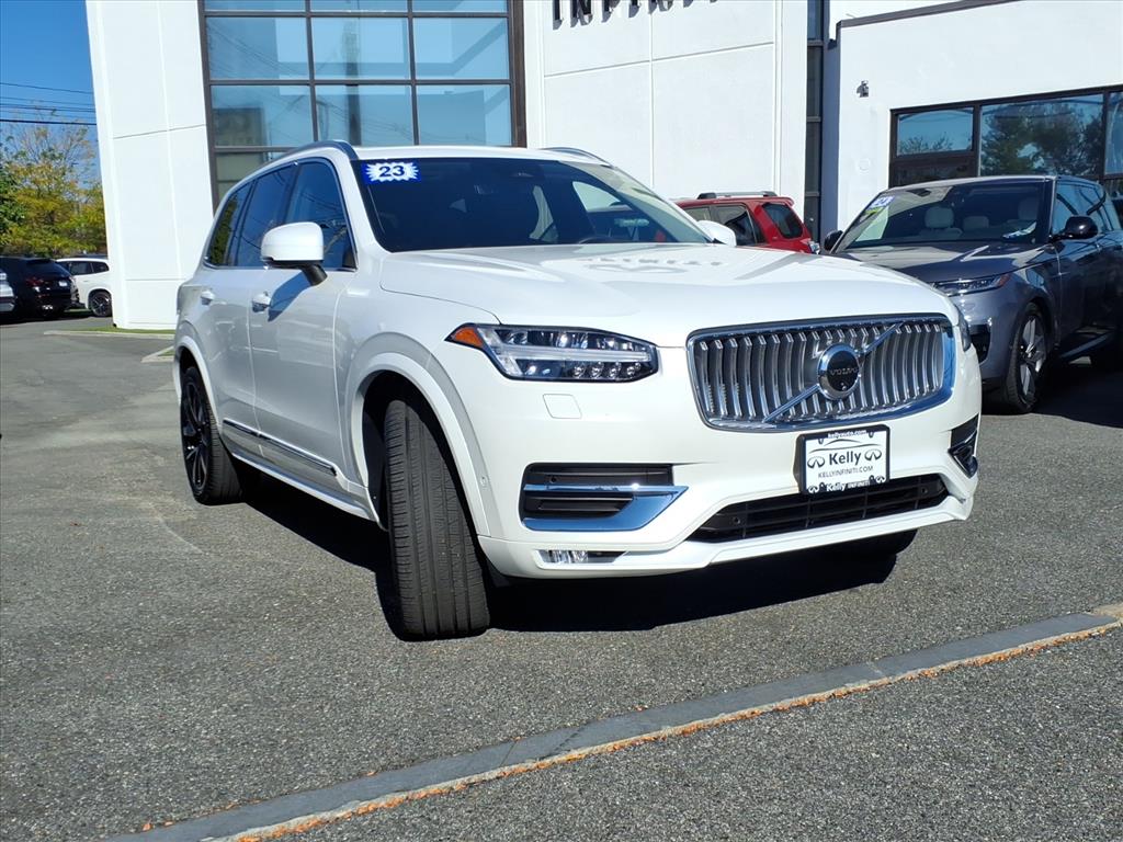 2024 Volvo XC90 Plus photo 3