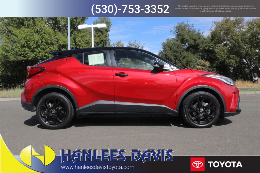 2022 Toyota C-HR photo 6