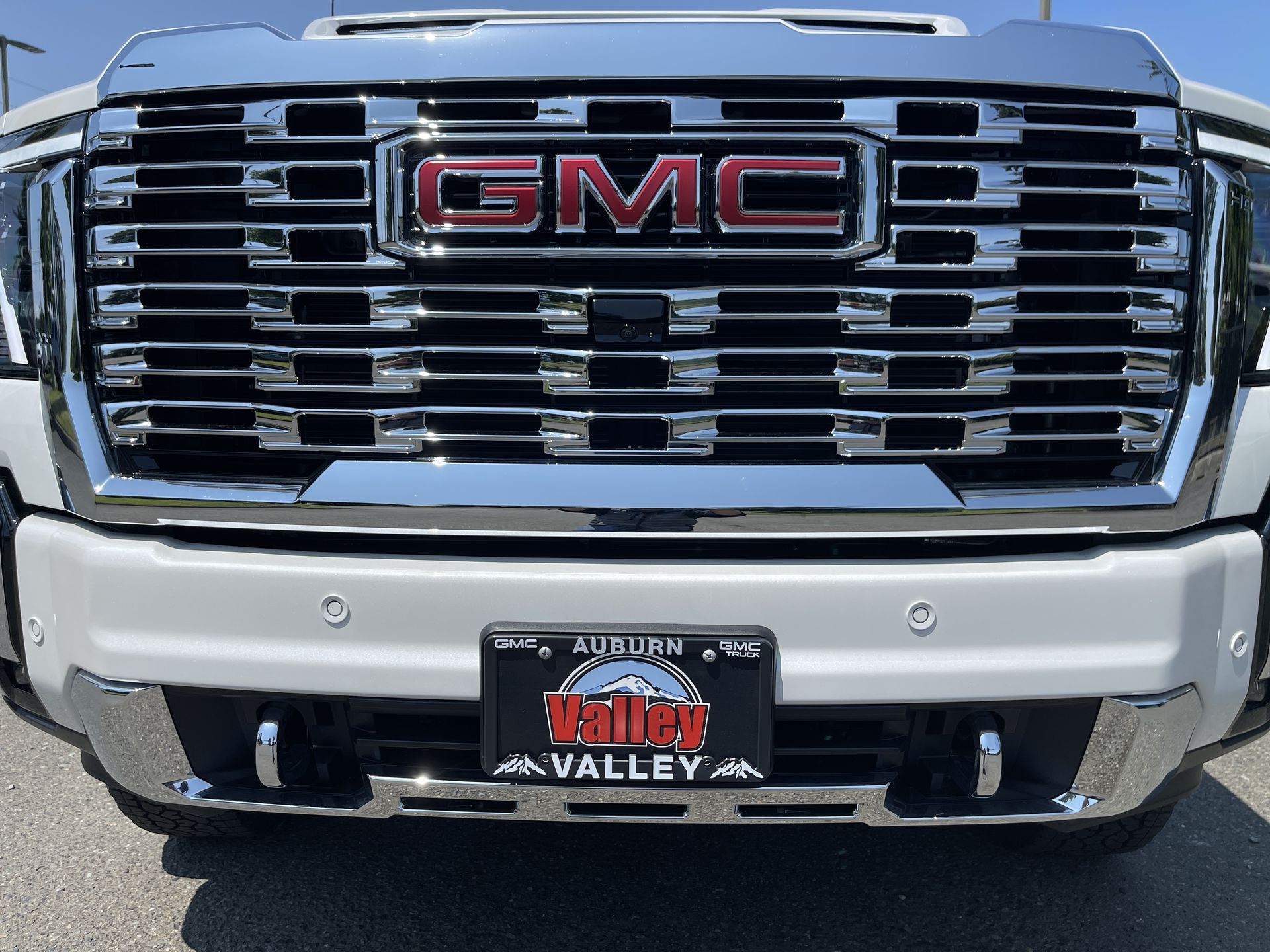 2025 Gmc Sierra 3500 HD Denali photo 4