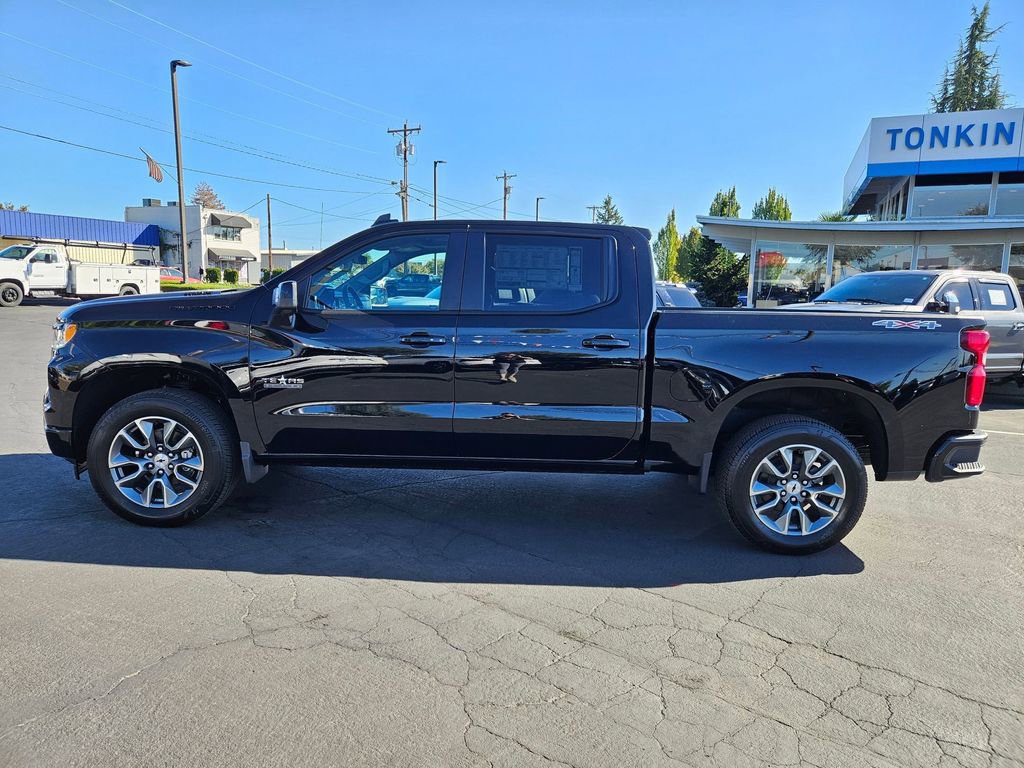 2026 Chevrolet Silverado 1500 RST Texas Edition photo 3