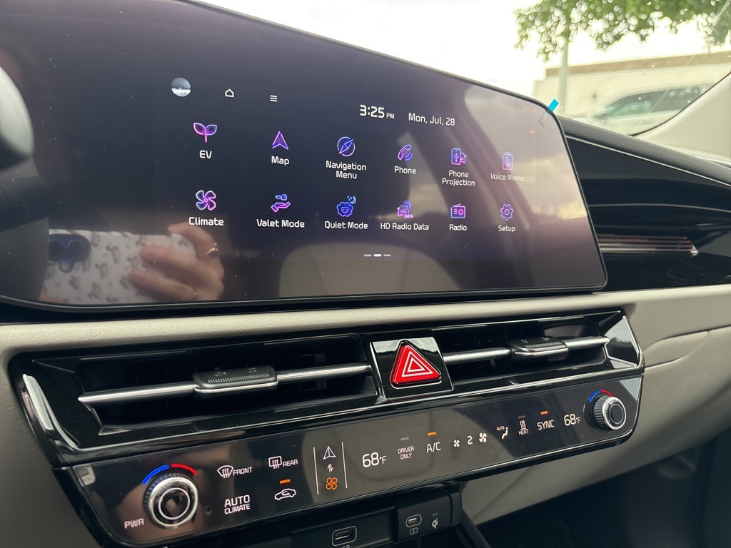 2025 Kia Niro EV Wave photo 15
