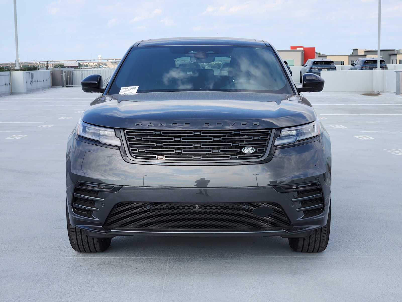 2026 Land Rover Range Rover Velar SE photo 2