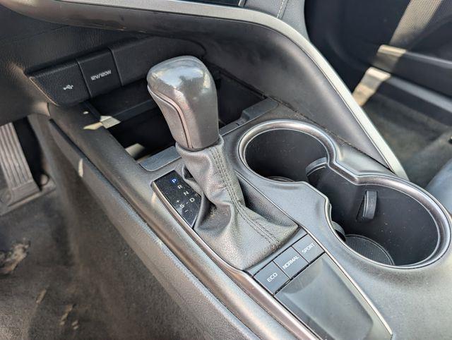 2023 Toyota Camry SE photo 17