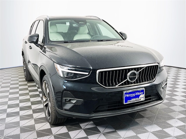 2024 Volvo XC40
