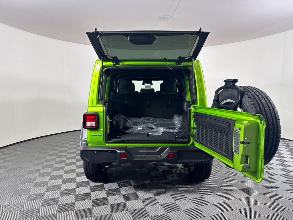 2025 Jeep Wrangler 4xe Sport S photo 2