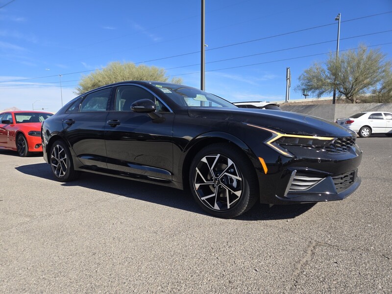 2025 Kia K5 EX photo 2