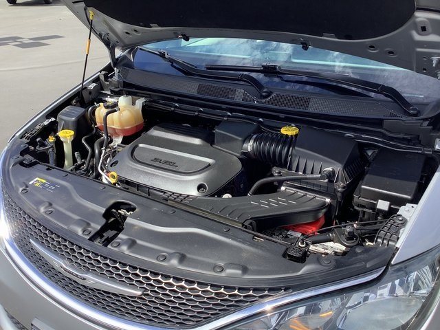 2021 Chrysler Voyager LXi photo 37