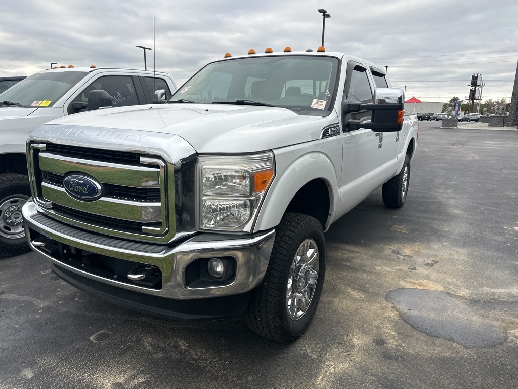 2014 Ford F-350 Super Duty Lariat's photo