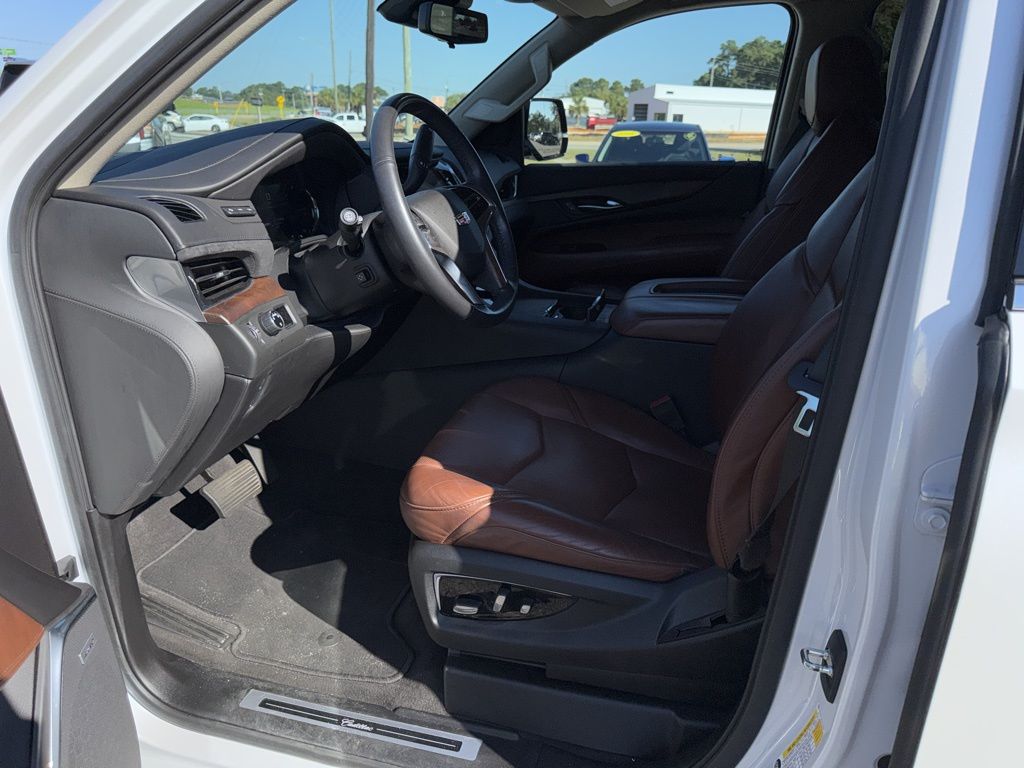 2020 Cadillac Escalade Premium Luxury photo 8