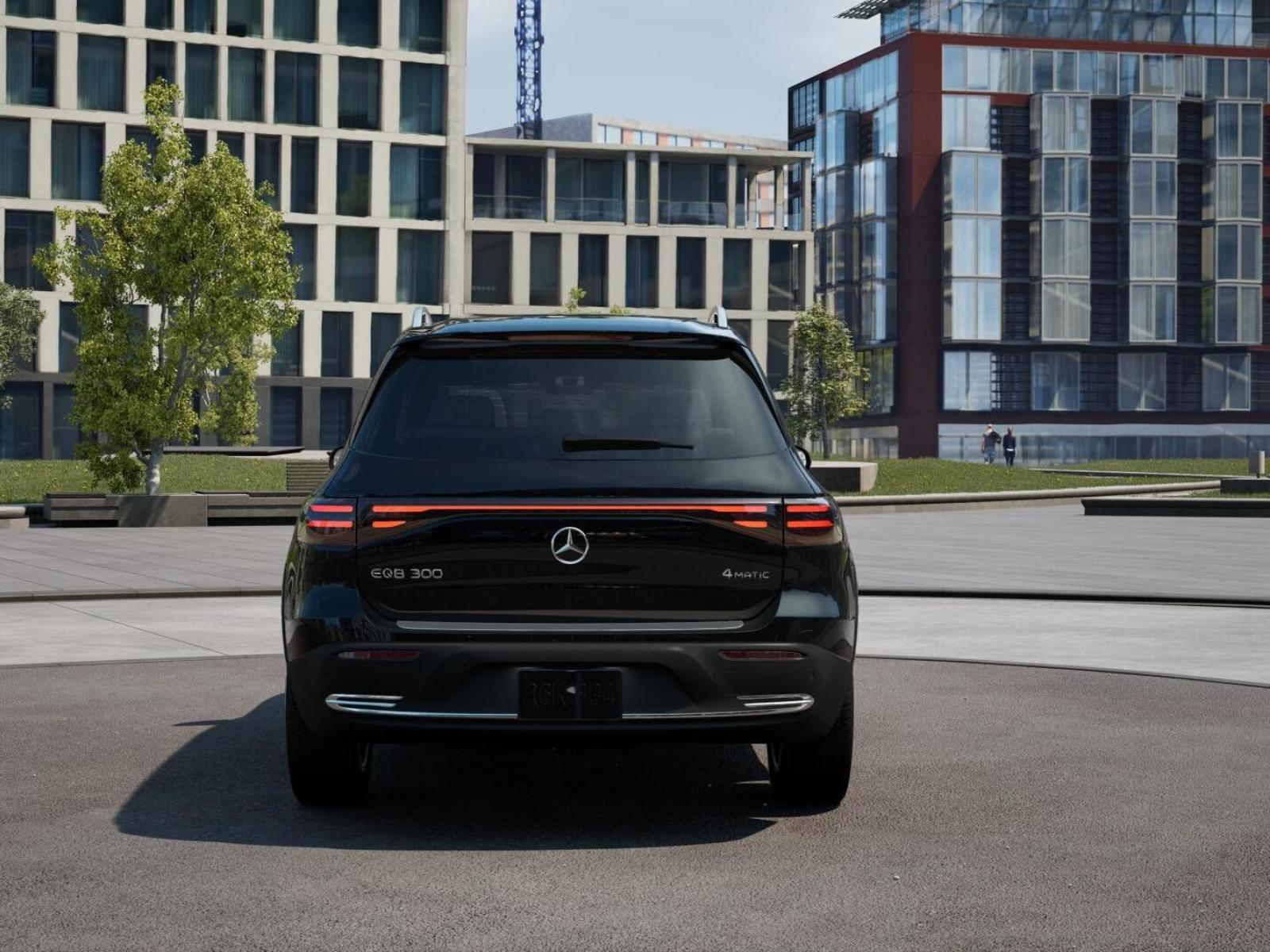 2025 Mercedes Benz EQB 300 4MATIC photo 23
