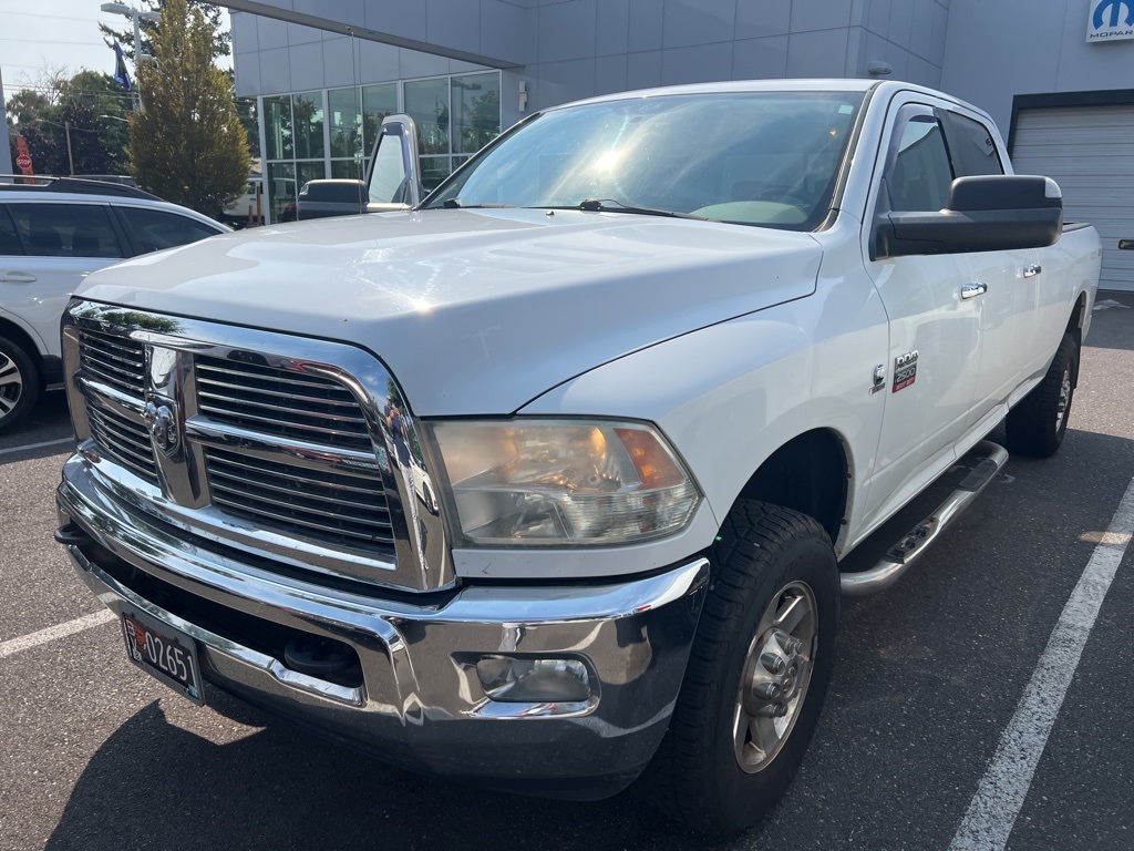 2010 Ram 2500 SLT photo 3