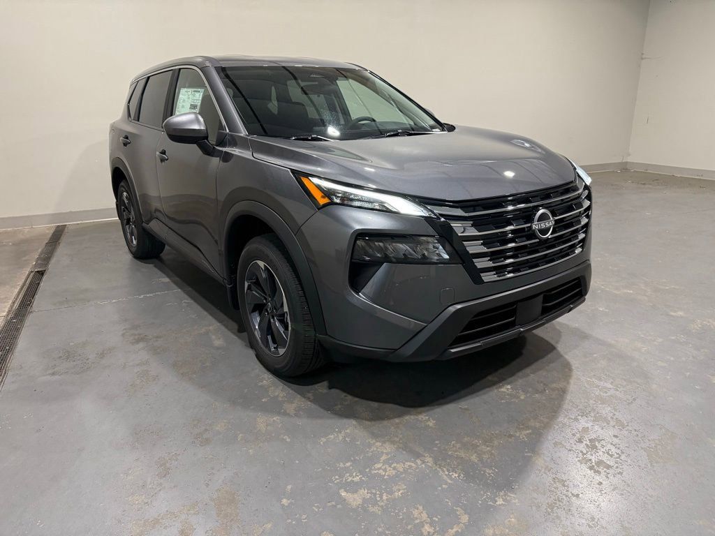 2026 Nissan Rogue SV's photo