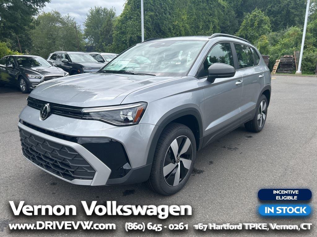 2025 Volkswagen Taos S's photo