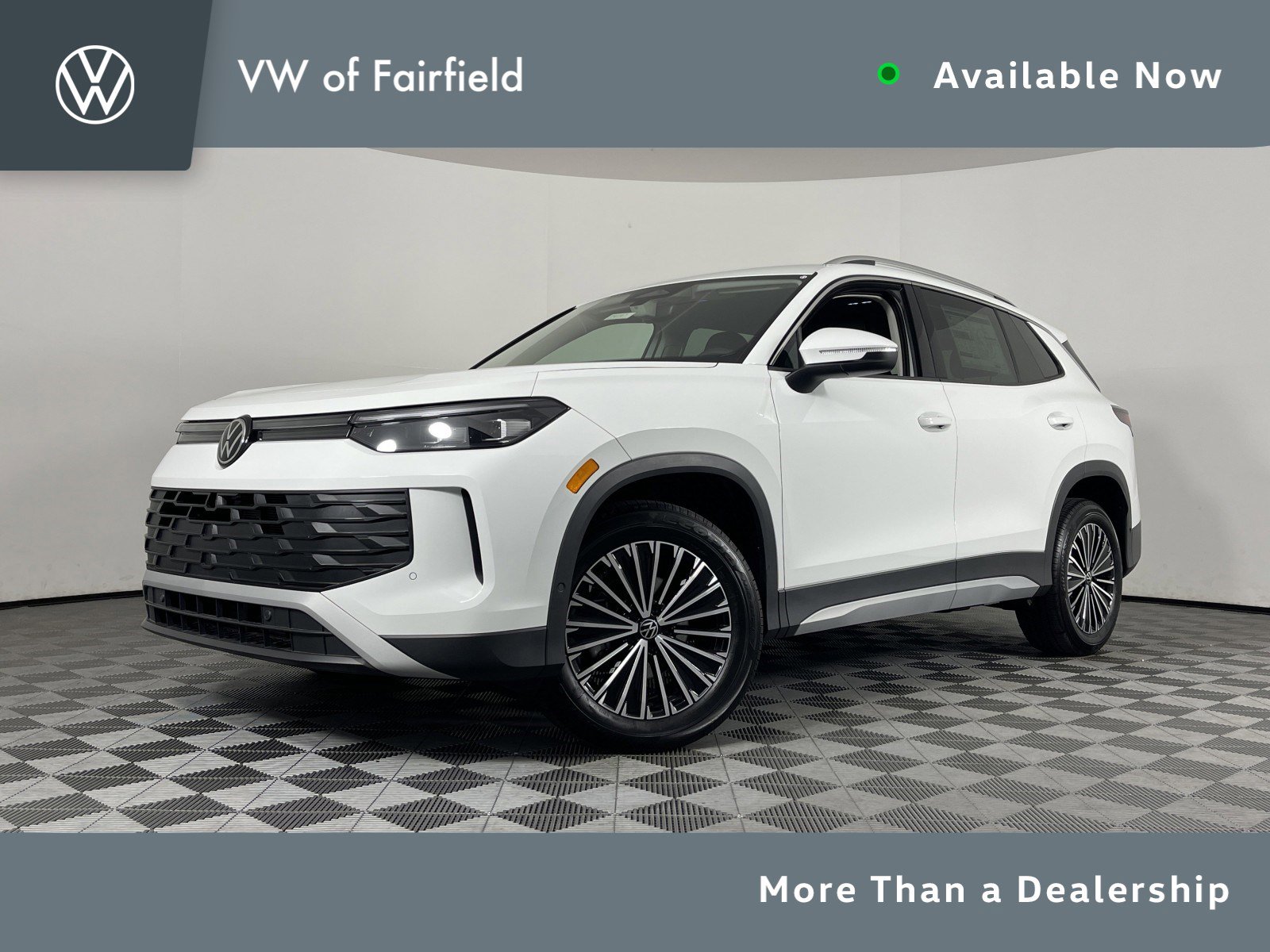 2025 Volkswagen Tiguan S's photo