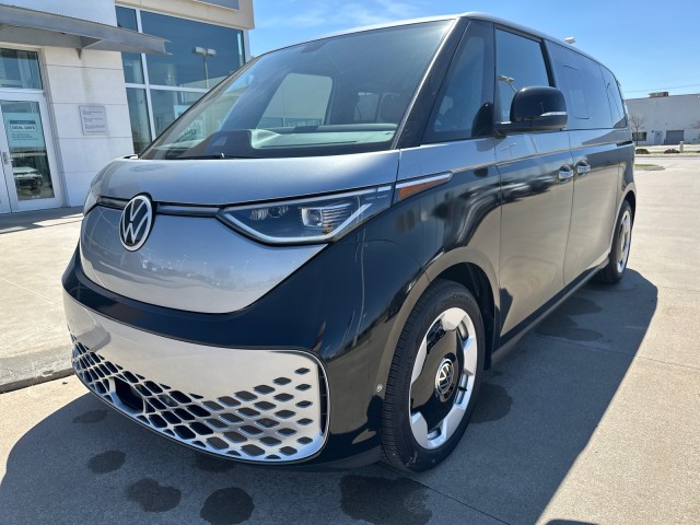 2025 Volkswagen ID. Buzz Pro S photo 3