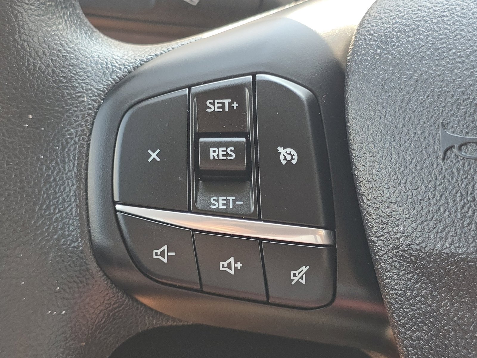 2023 Ford Maverick XLT photo 8