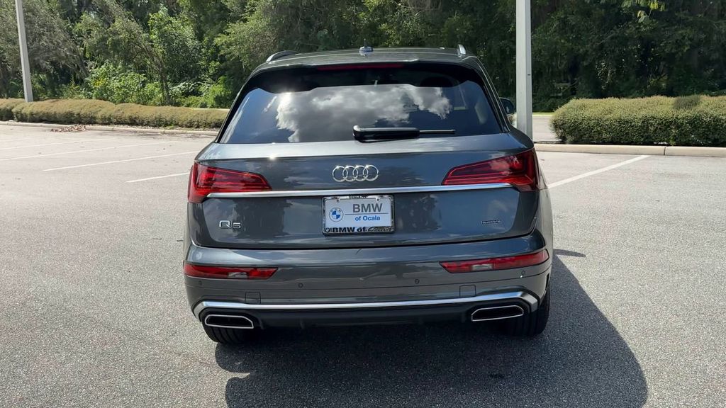 2024 Audi Q5 45 S line Premium photo 6
