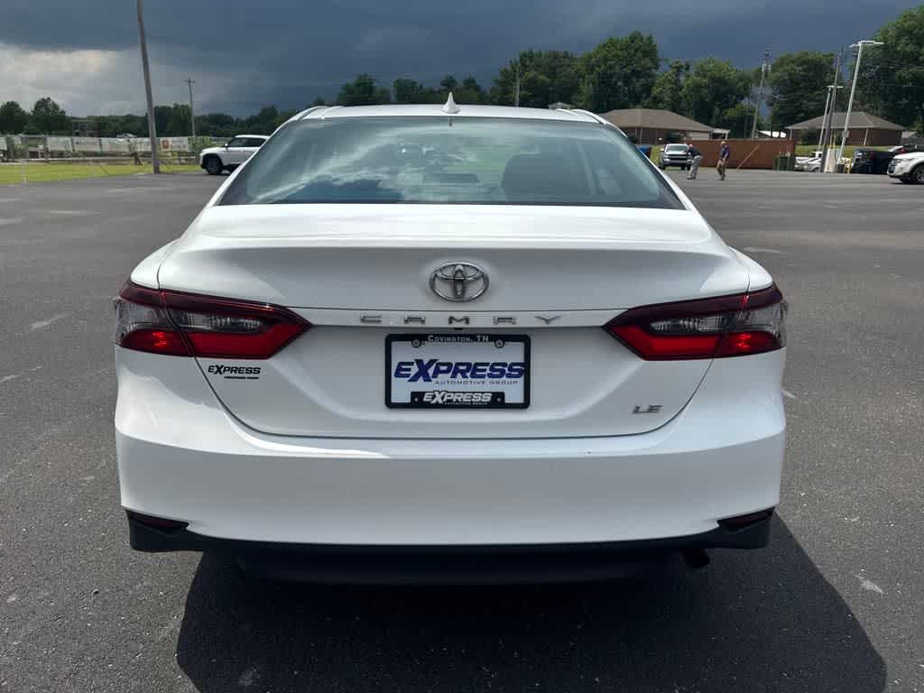 2024 Toyota Camry LE photo 4