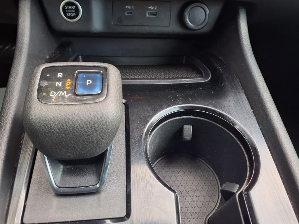 2021 Nissan Rogue S photo 22