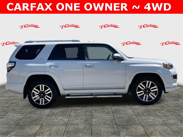 2017 Toyota 4Runner Limited photo 2