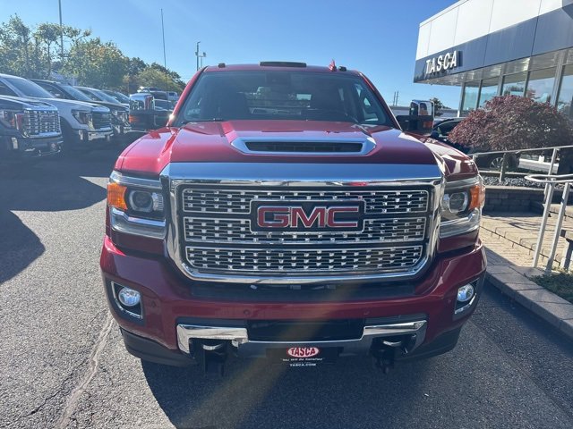 2018 Gmc Sierra 3500 HD Denali photo 2