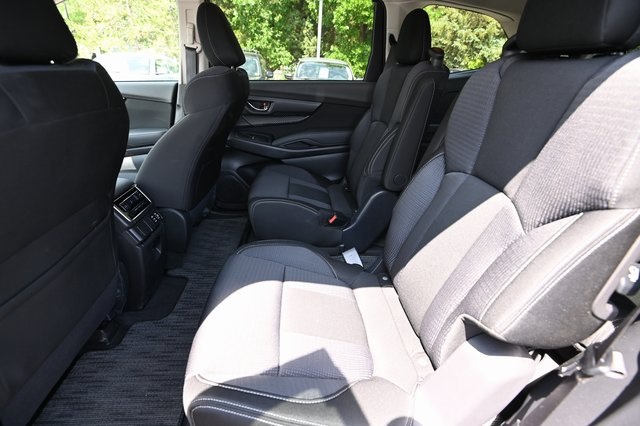 2024 Subaru Ascent Premium photo 6