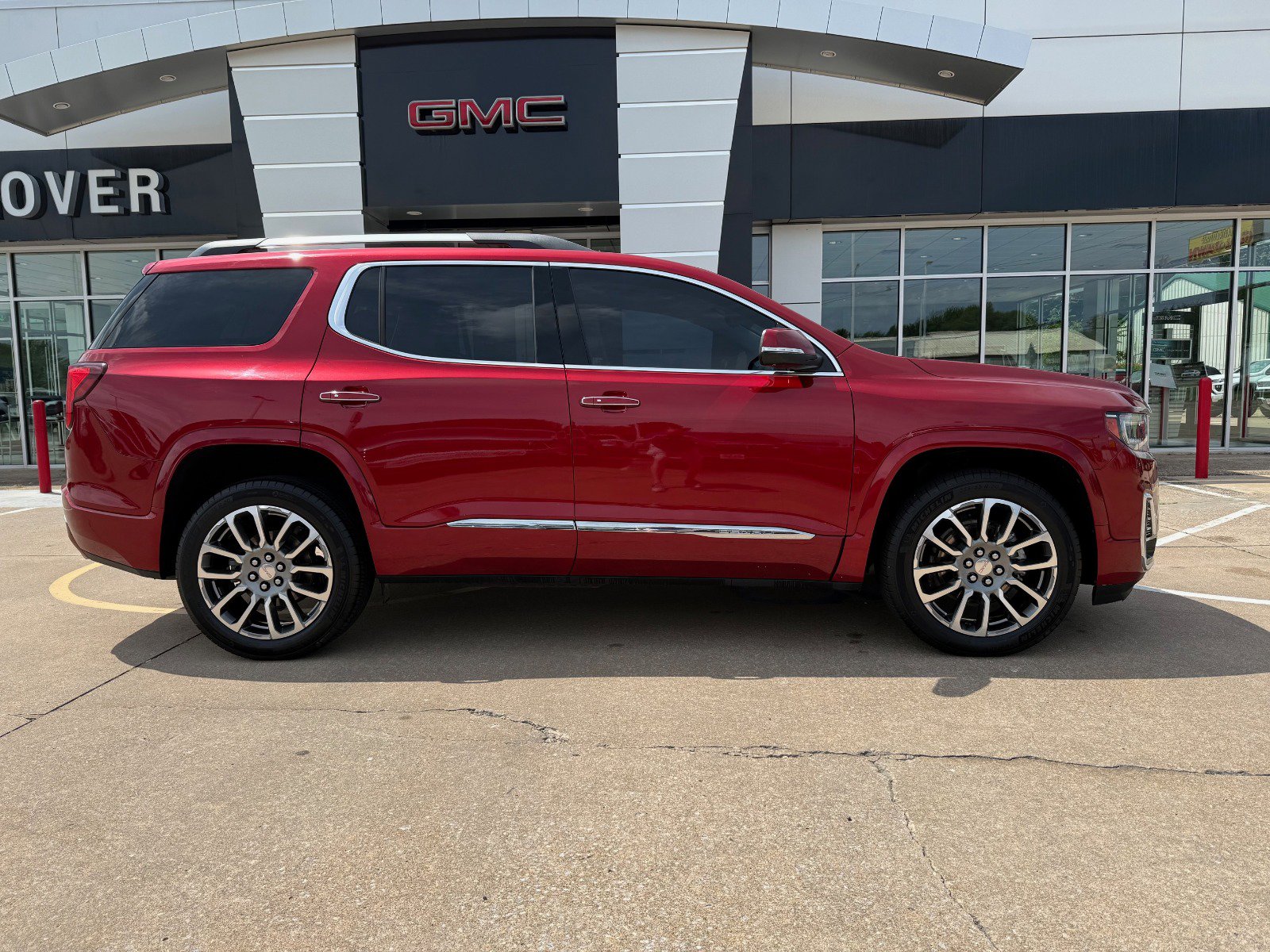 2021 Gmc Acadia Denali photo 2
