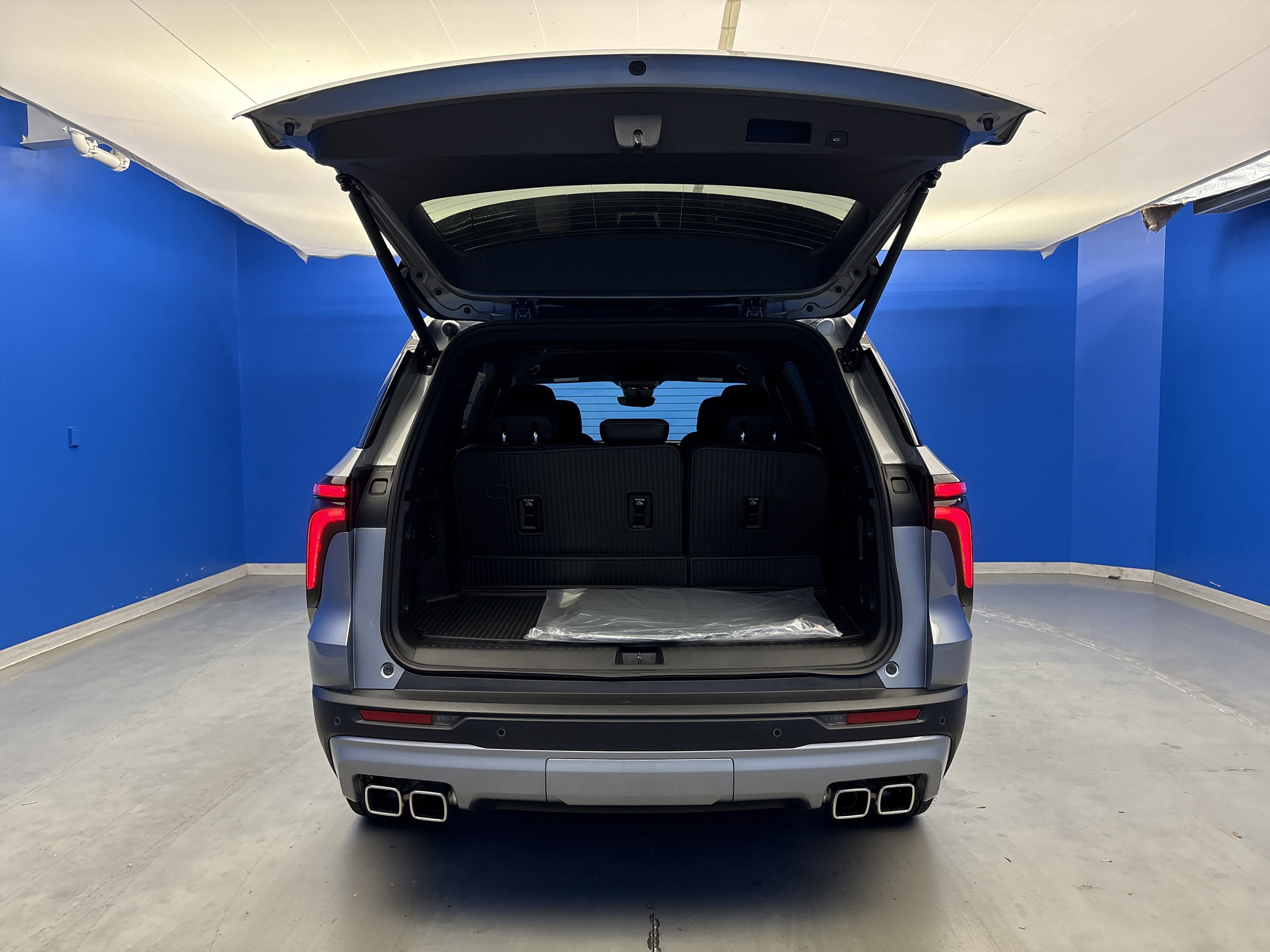 2026 Chevrolet Traverse photo 26