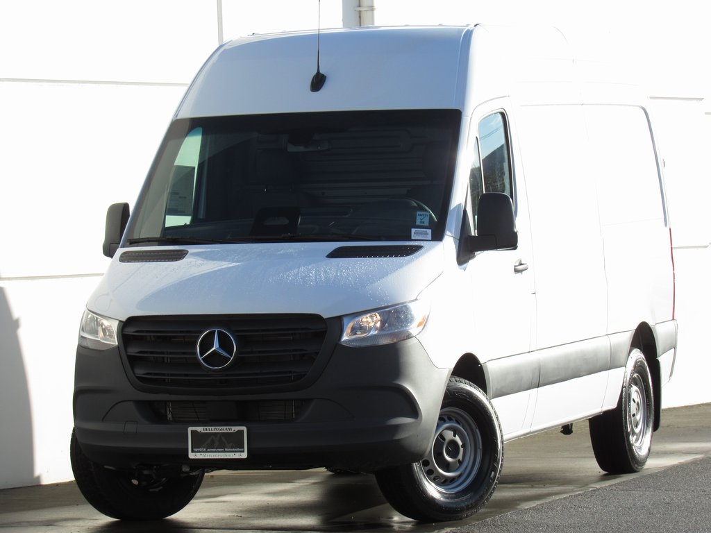 2025 Mercedes-Benz Sprinter Cargo Van Base's photo