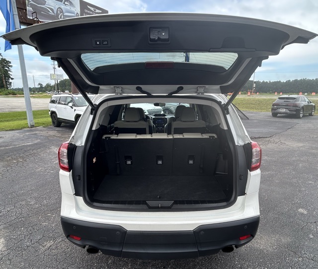 2022 Subaru Ascent Limited photo 4