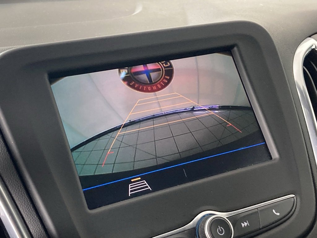 2021 Chevrolet Equinox LT photo 4